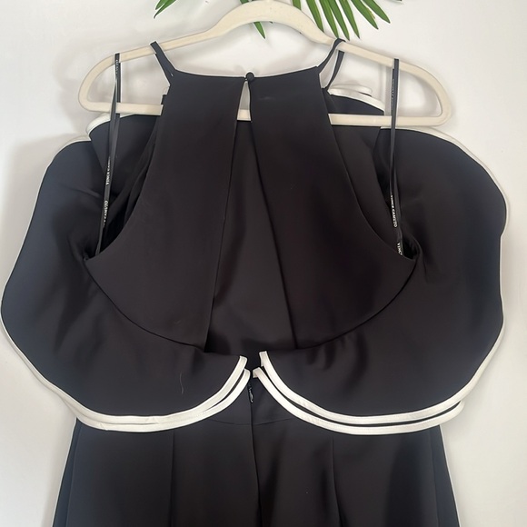 Vince Camuto sleeveless open back crepe drama ruffle black gown size 14 - Picture 8 of 10